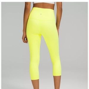 Lululemon Align High rise 21” crop NWT